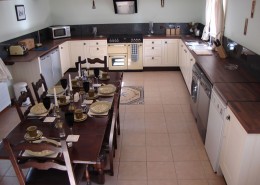 jacobean-cottage-kitchen self catering breaks in northern England