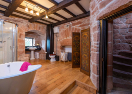 brackenhill-tower-bathroom-1 Bathroom at Brackenhill Tower – Luxury Self Catering